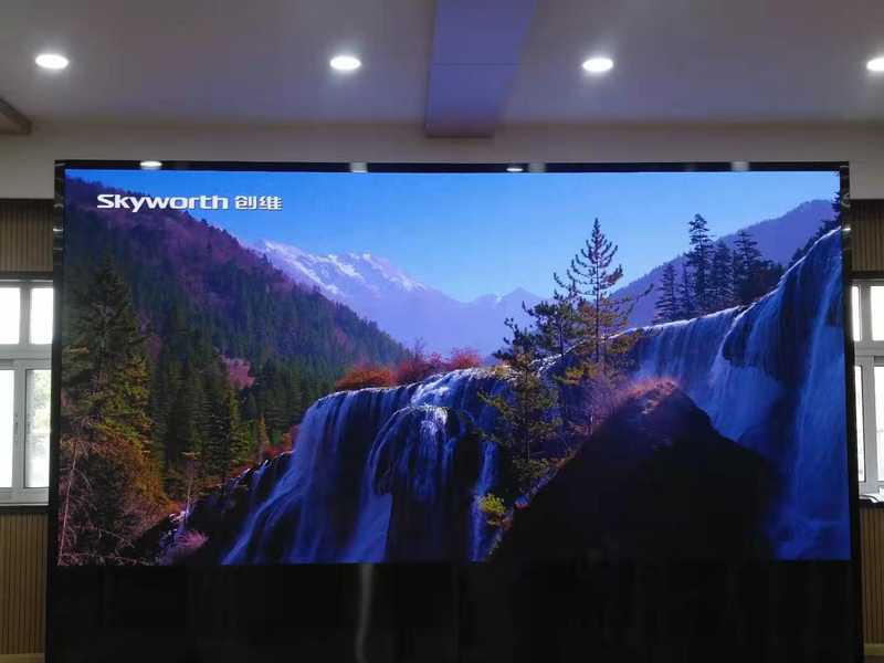 常州某發(fā)電廠室內小間距全彩顯示屏